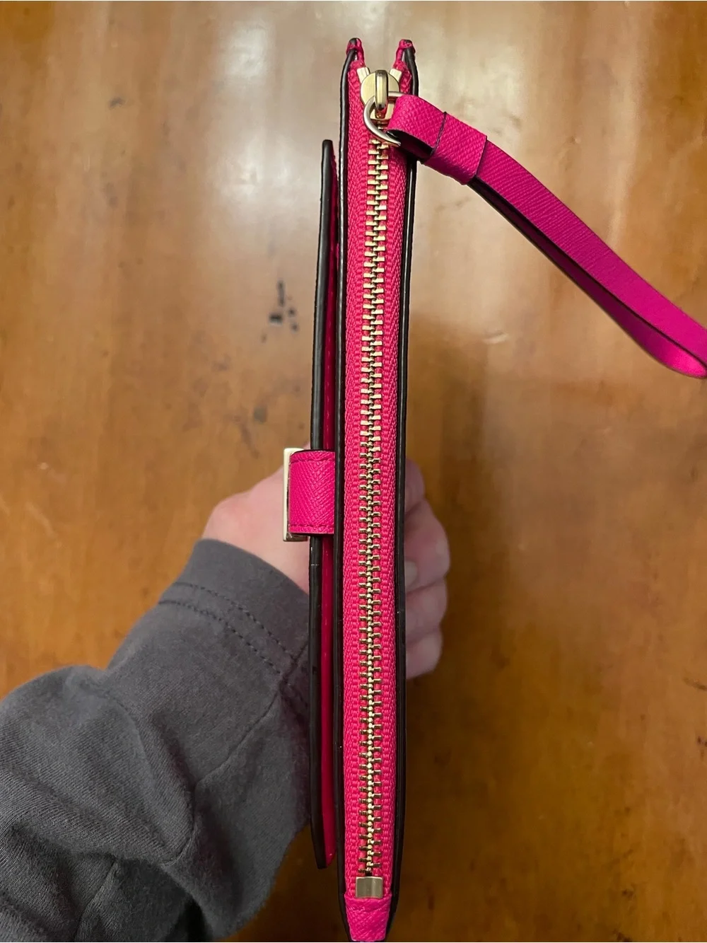 Kate Spade Hot Pink Wristlet Clutch - Structured Women’s Bag-NWOT